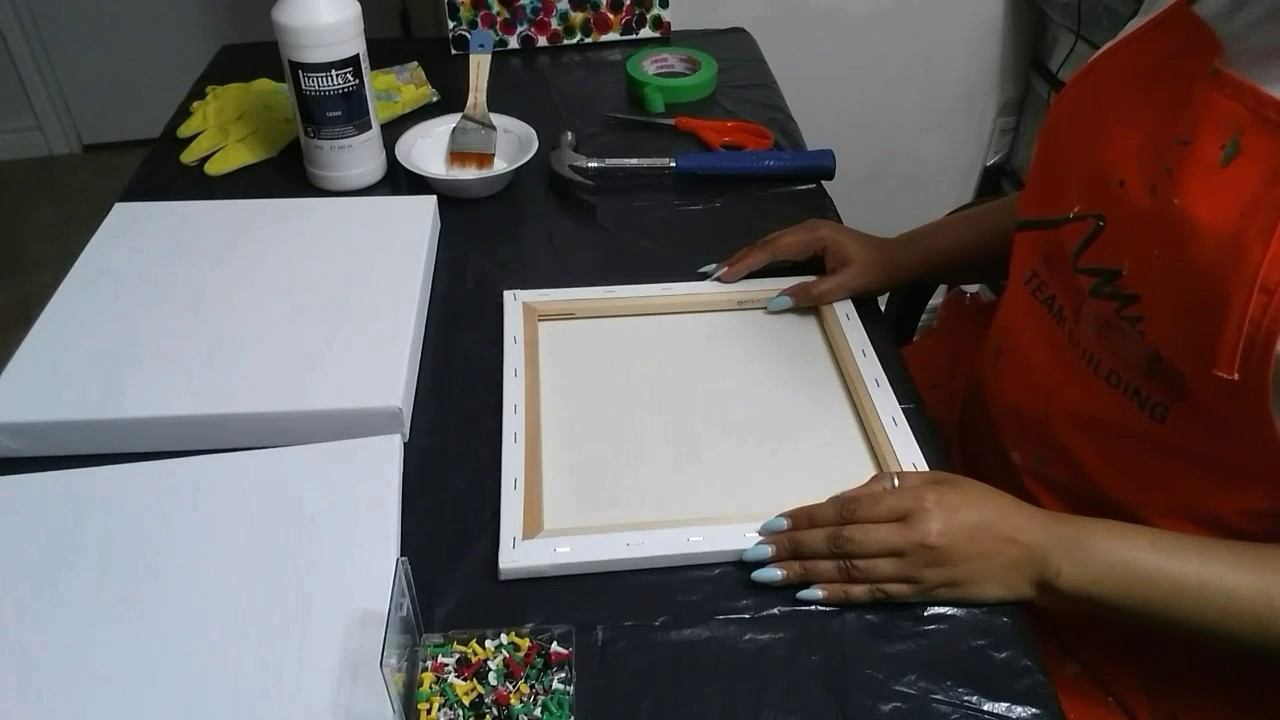 What To Expect At An Acrylic Pour On Canvas Workshop - Craft Labs, Singapore - 2026